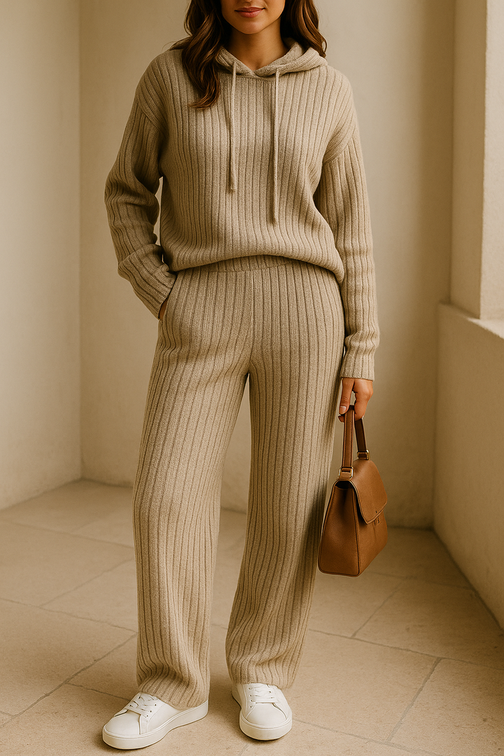 Completo Donna in Maglia con Blusa e Pantaloni Larghi – Emma